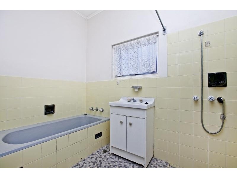 32 Greenbank Grove, Hackham West SA 5163