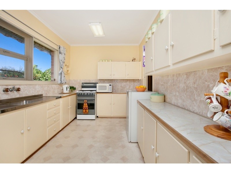 18 Kingswood Crescent, Lockleys SA 5032