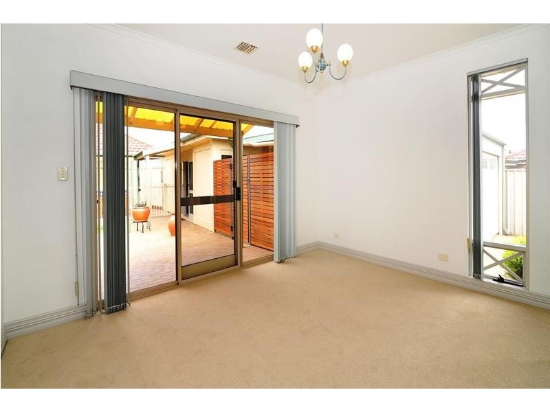 30 Sandalwood Crescent, Flagstaff Hill SA 5159