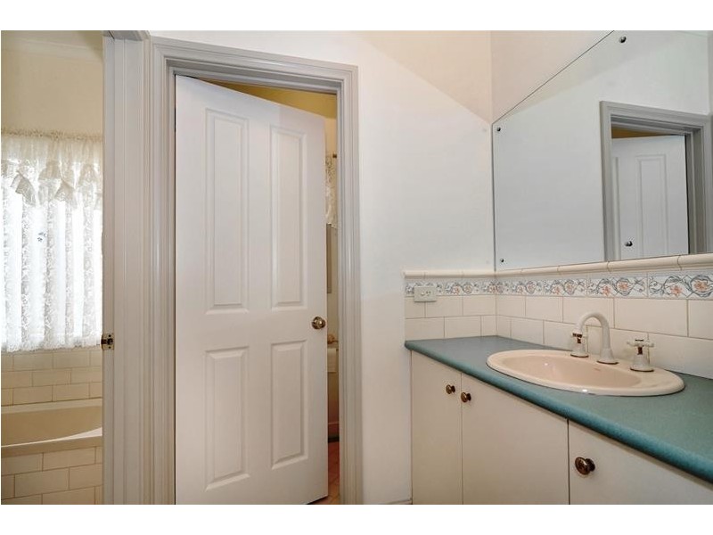 30 Sandalwood Crescent, Flagstaff Hill SA 5159