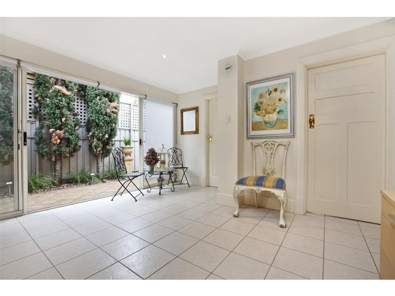 15 Macfarlane Street, Glenelg North SA 5045