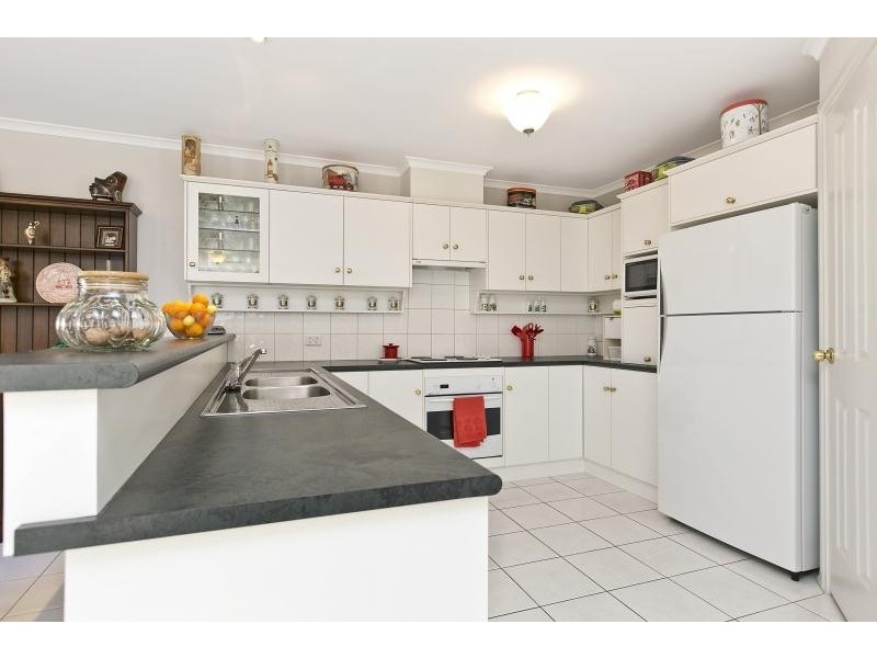 15 Timothy Court, Mitchell Park SA 5043