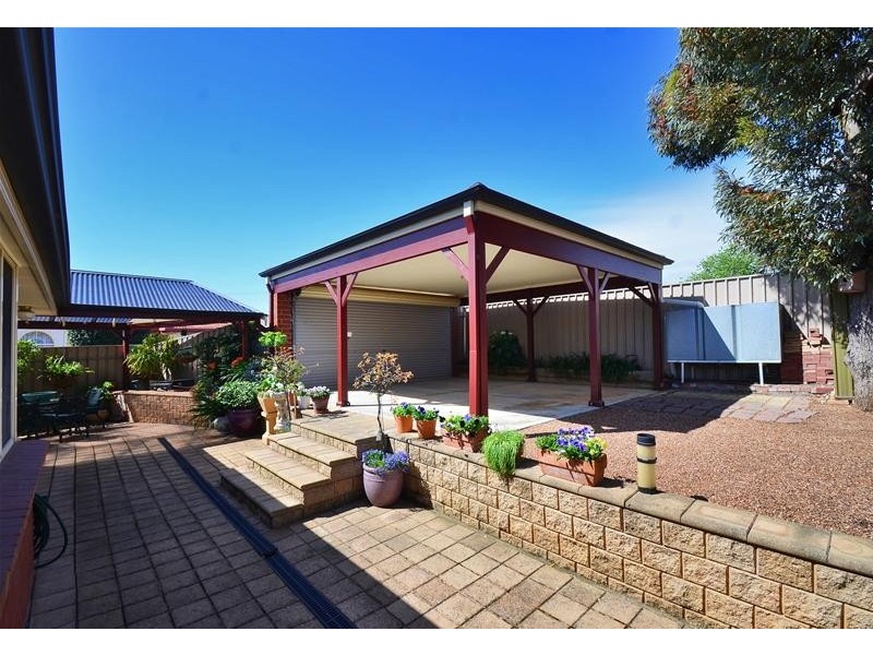 8 Timothy Court, Mitchell Park SA 5043