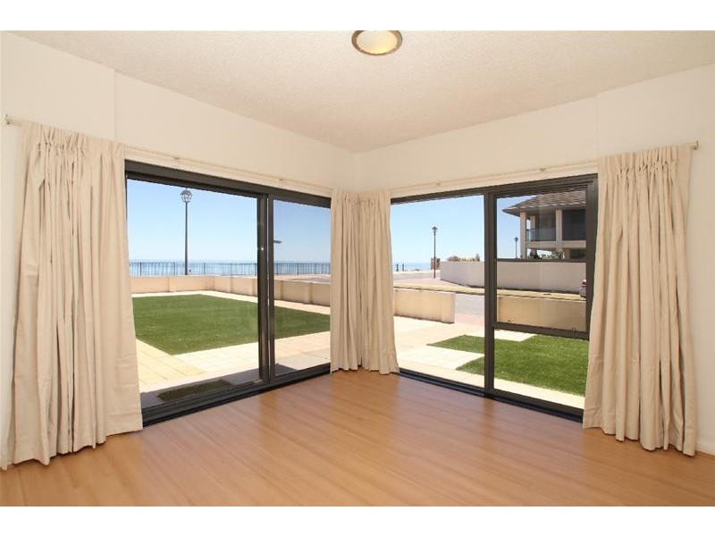 2/36 The Esplanade, Somerton Park SA 5044