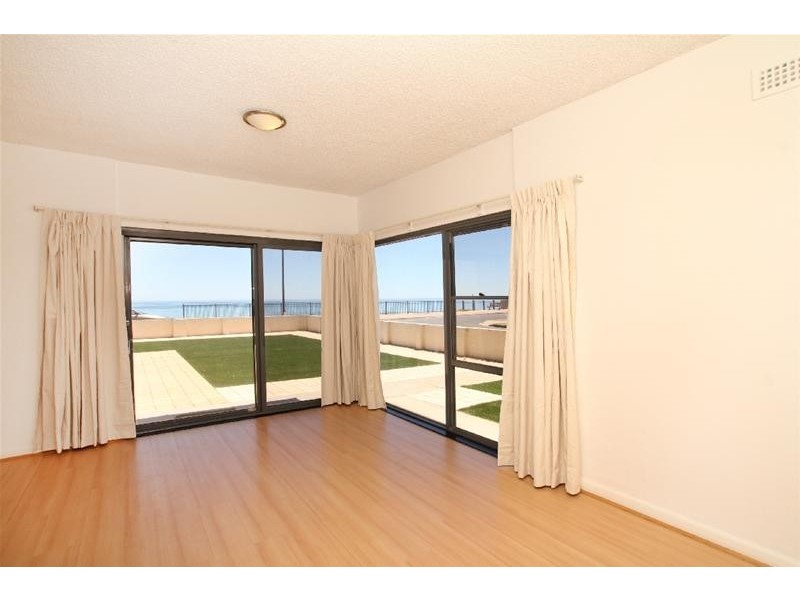 2/36 The Esplanade, Somerton Park SA 5044