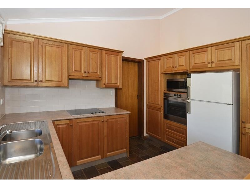46 Karoona Crescent, Seacombe Heights SA 5047