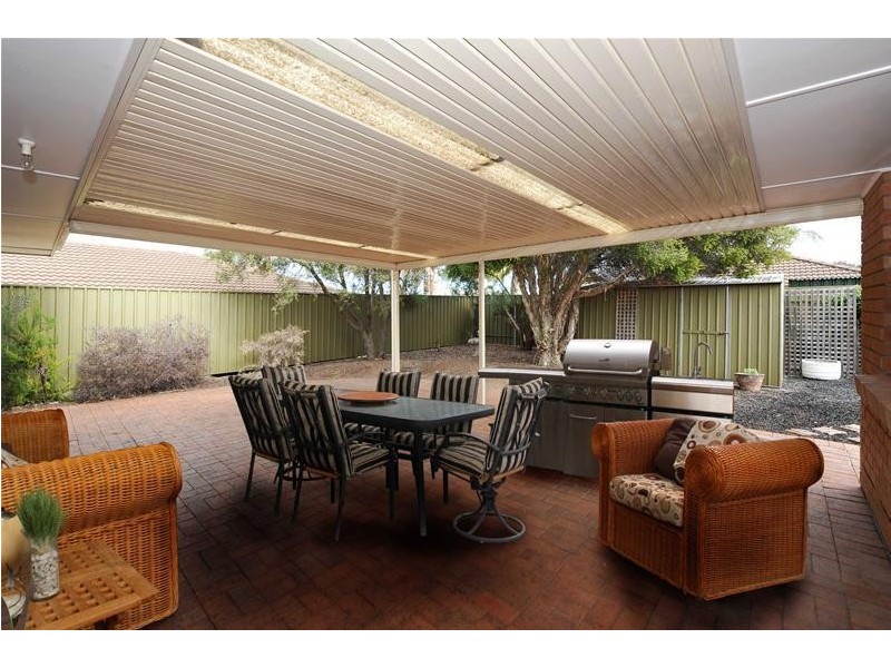 16 Whittaker Avenue, Old Reynella SA 5161