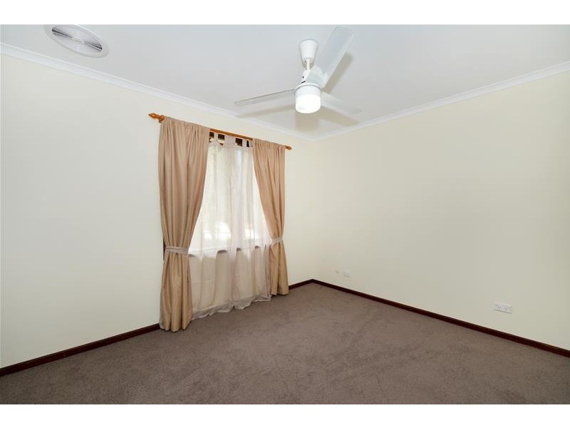 63 Glenhelen Road, Morphett Vale SA 5162