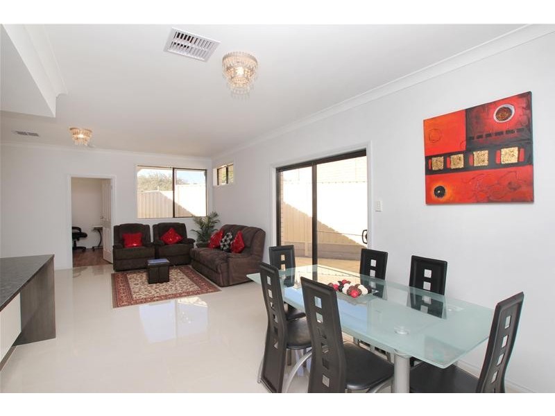 56 Dwyer Road, Oaklands Park SA 5046