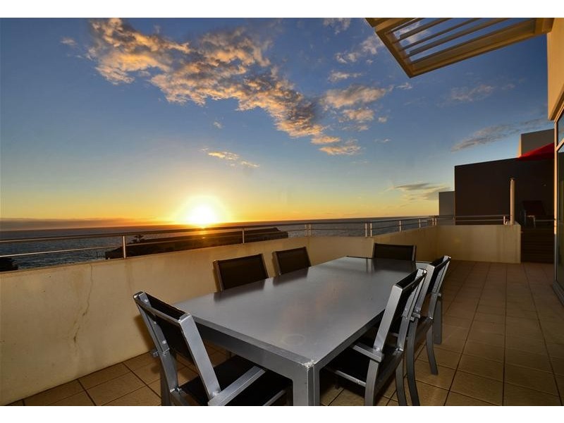 1213/27 Colley Terrace, Glenelg SA 5045