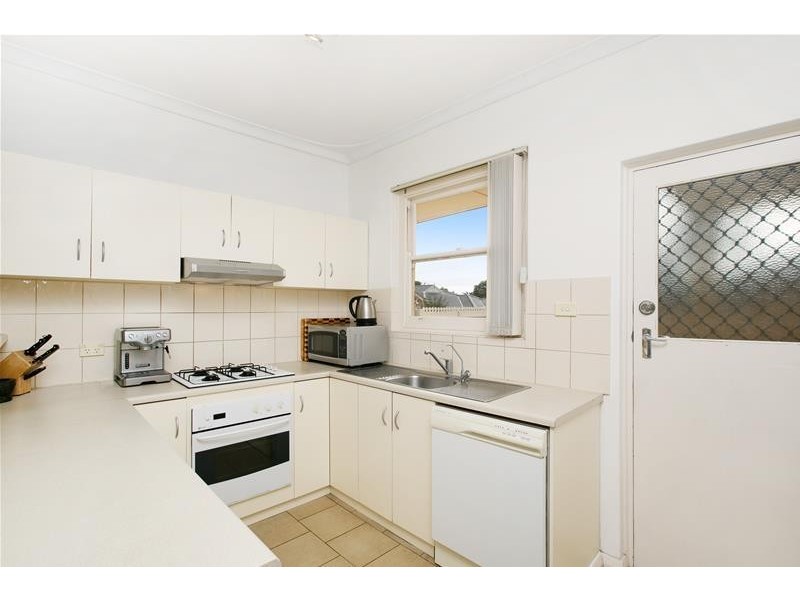 14 Folkestone Road, South Brighton SA 5048