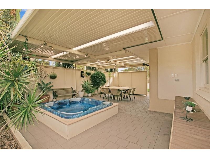 14 Folkestone Road, South Brighton SA 5048