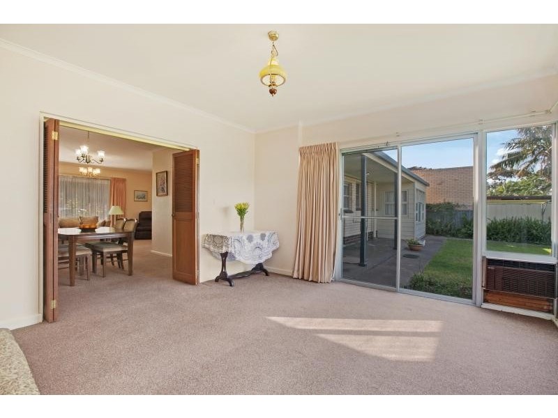 10 Dennis Drive, West Beach SA 5024