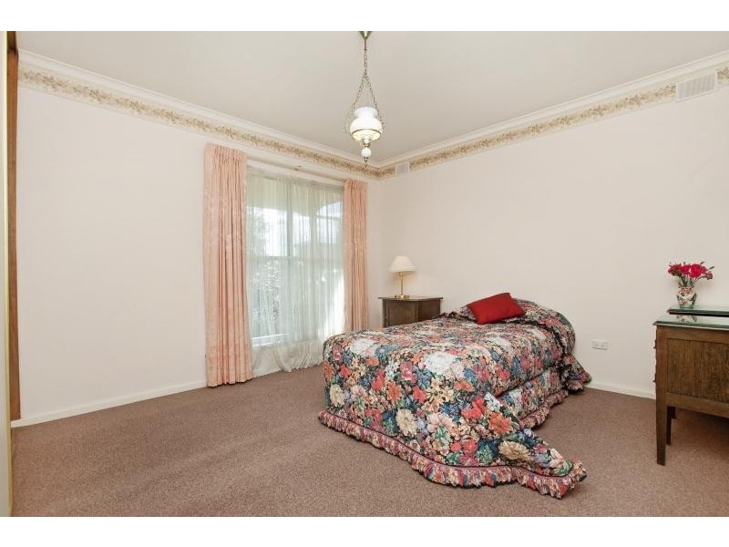 10 Dennis Drive, West Beach SA 5024