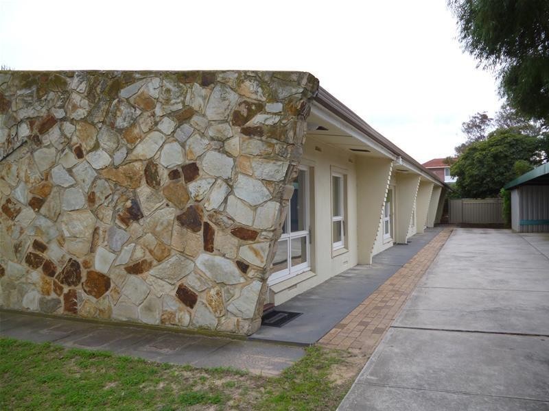 5/4 Barry Street, Henley Beach SA 5022