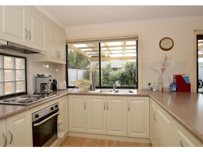 13 Wallace Court, Mitchell Park SA 5043