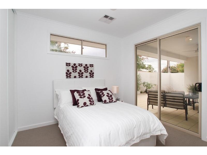 15 Mackay Avenue, North Plympton SA 5037