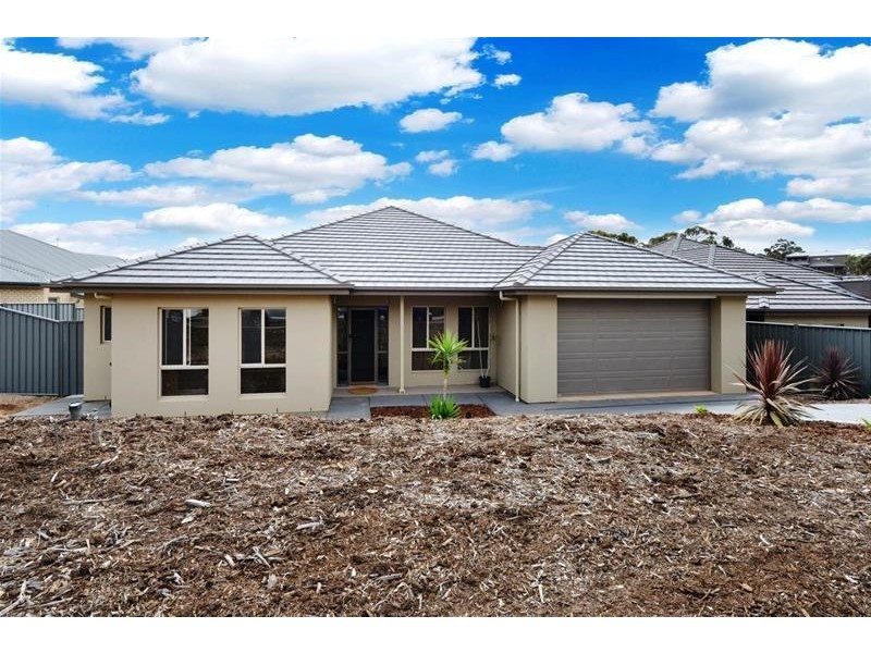18 Torrey Road, Flagstaff Hill SA 5159