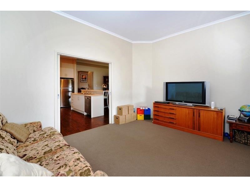 18 Torrey Road, Flagstaff Hill SA 5159