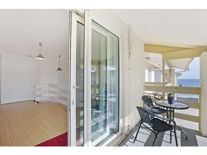 8/53 North Esplanade, Glenelg North SA 5045