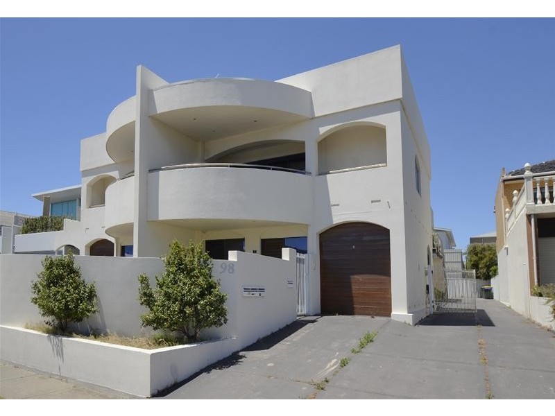 3/98 Seaview Road, West Beach SA 5024