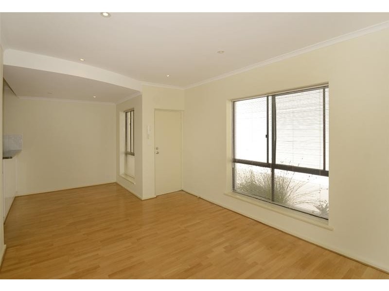 3/98 Seaview Road, West Beach SA 5024