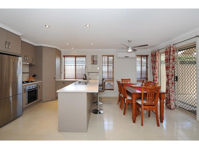 22 Cambridge Street, Reynella SA 5161