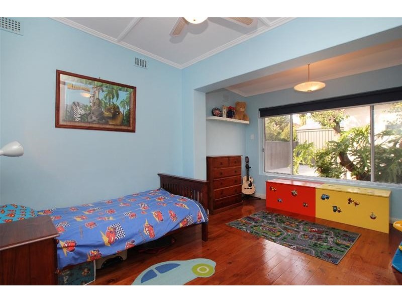 12 Laurence Street, South Plympton SA 5038