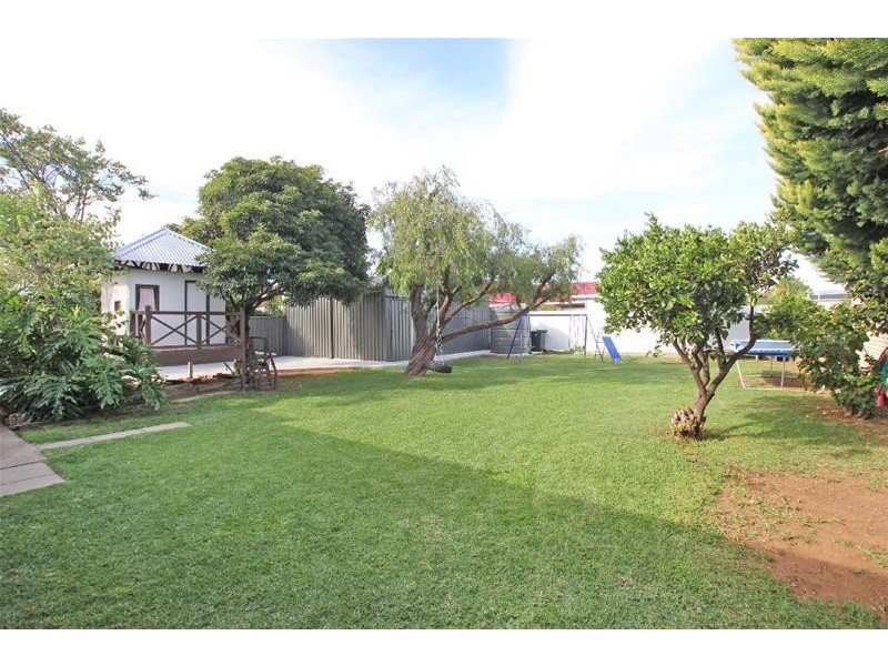 12 Laurence Street, South Plympton SA 5038