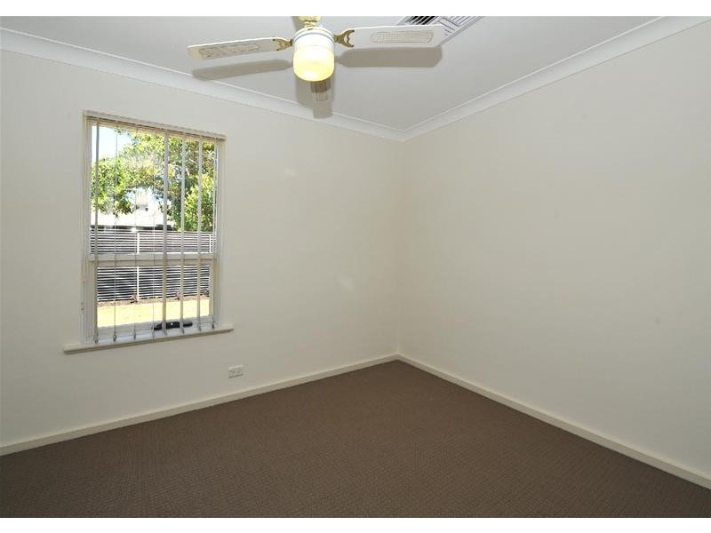 74 Moore Road, Reynella SA 5161