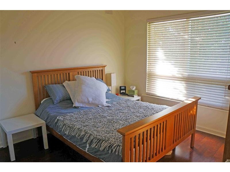 1/18 Pleasant Avenue, Glandore SA 5037