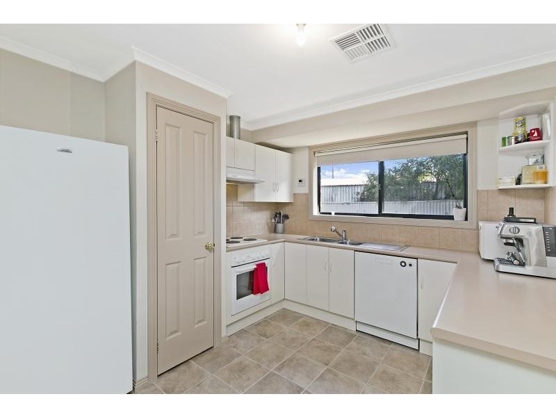 3 Handley Avenue, Mitchell Park SA 5043