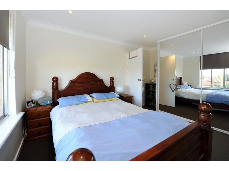 5 Hurley Grove, Hackham SA 5163