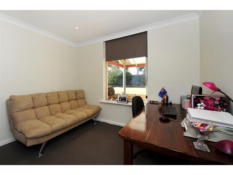 5 Hurley Grove, Hackham SA 5163