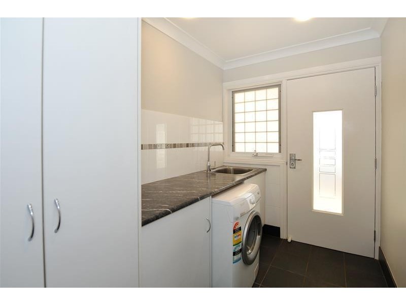 5 Hurley Grove, Hackham SA 5163