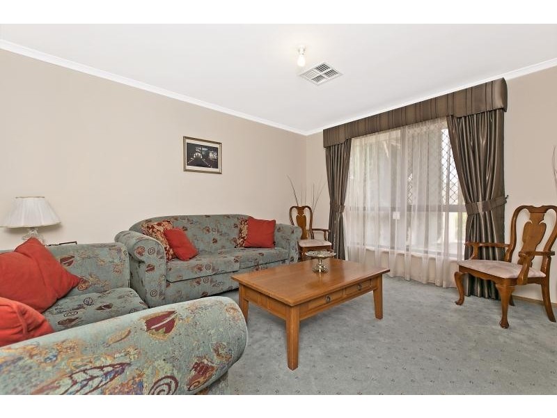 16 Mackay Avenue, North Plympton SA 5037