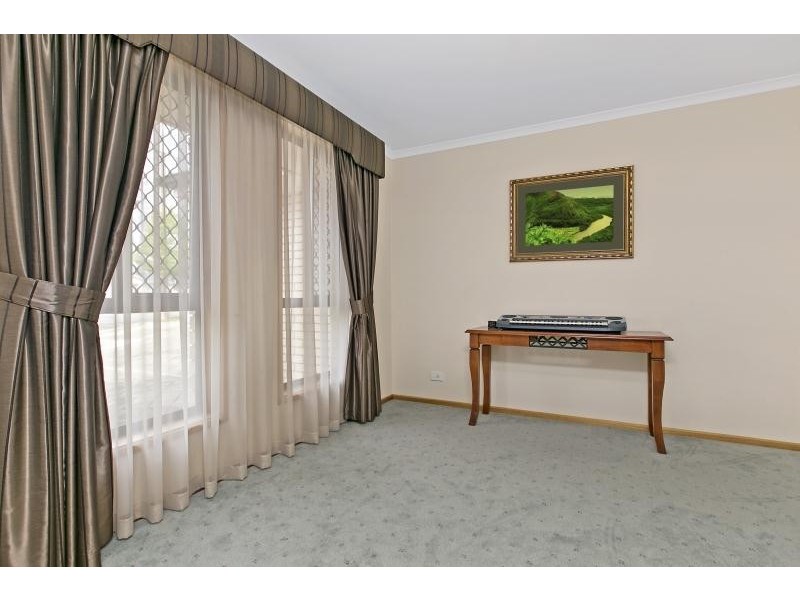 16 Mackay Avenue, North Plympton SA 5037