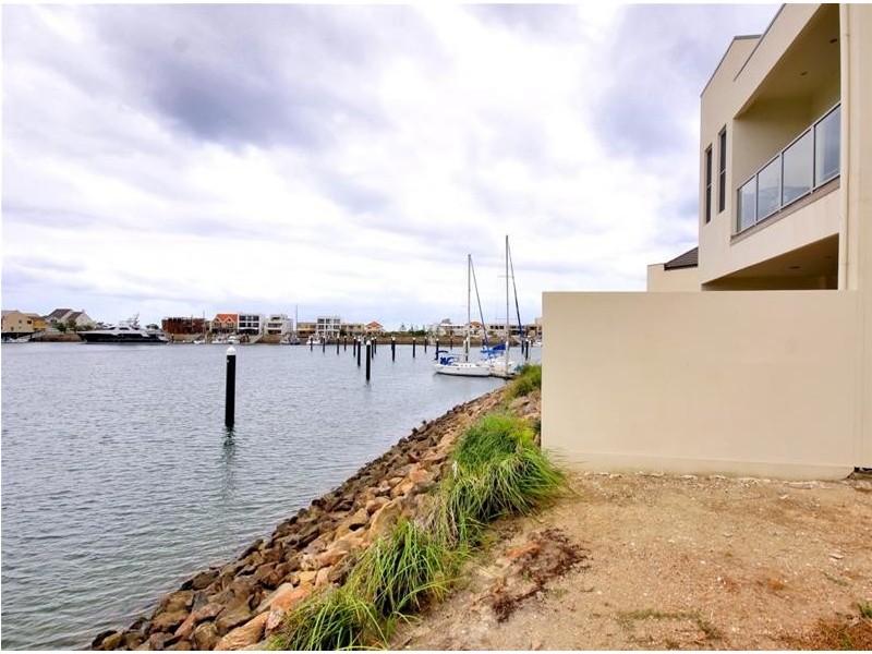 15 Liberty Avenue, North Haven SA 5018