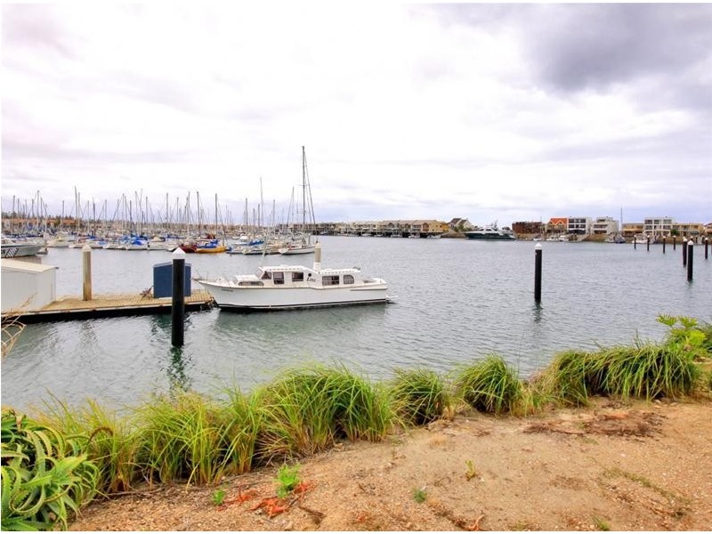 15 Liberty Avenue, North Haven SA 5018