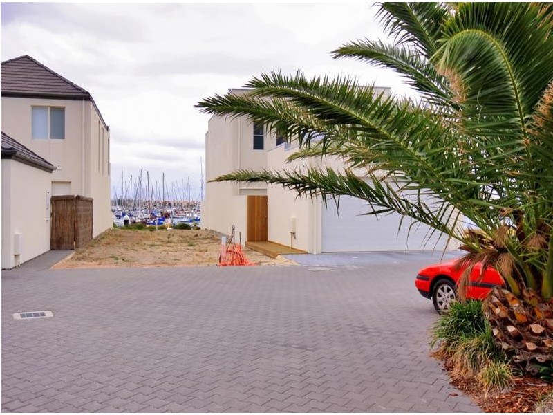 15 Liberty Avenue, North Haven SA 5018