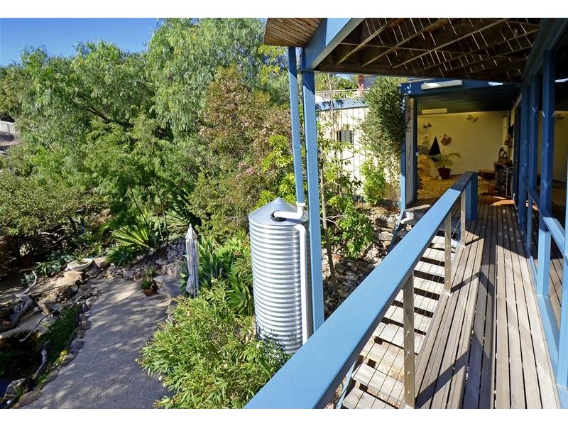 2 Caralue Road, Marino SA 5049