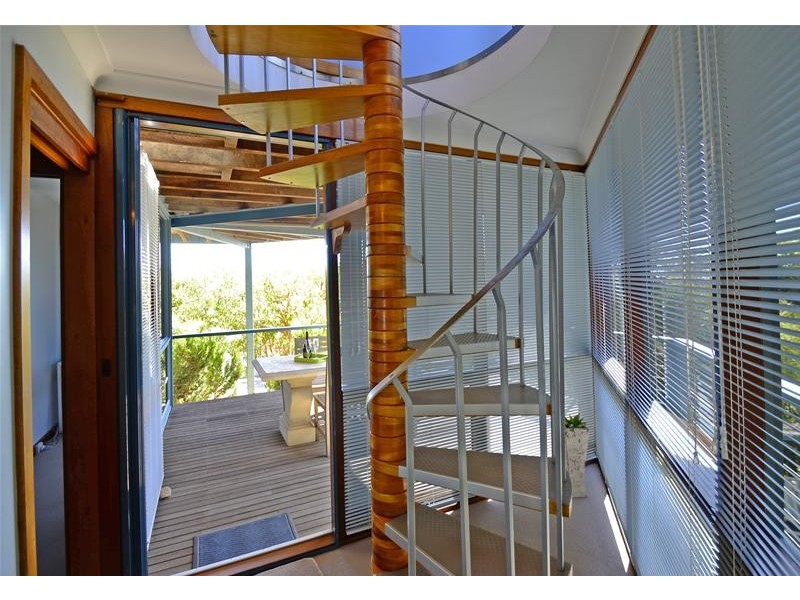 2 Caralue Road, Marino SA 5049