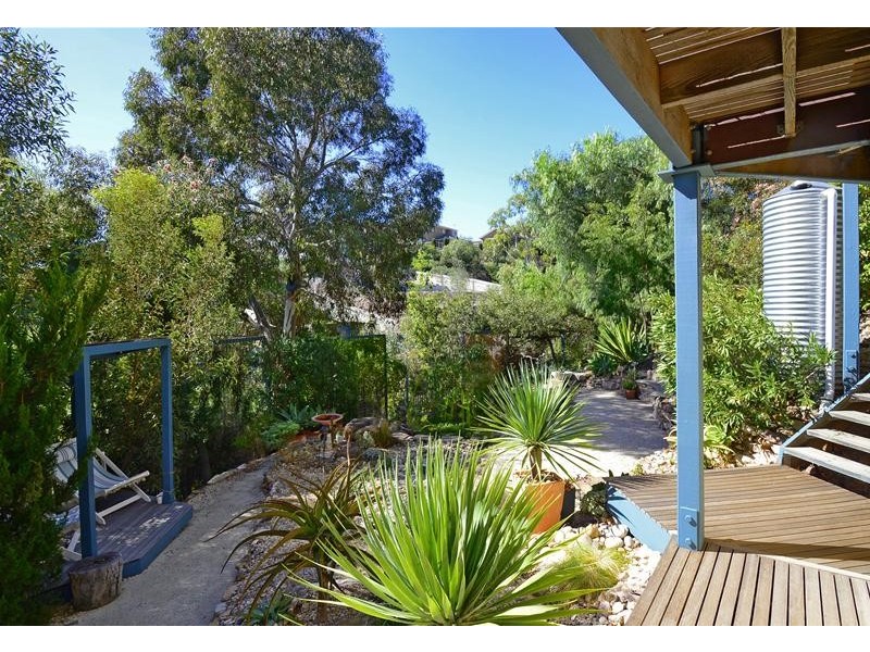 2 Caralue Road, Marino SA 5049