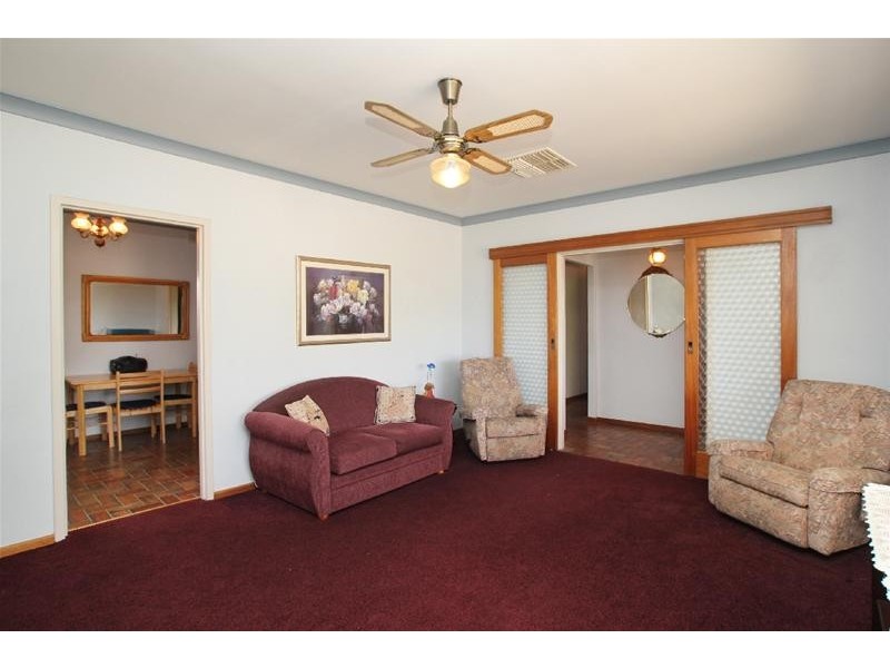 7 Bathurst Avenue, Moana SA 5169