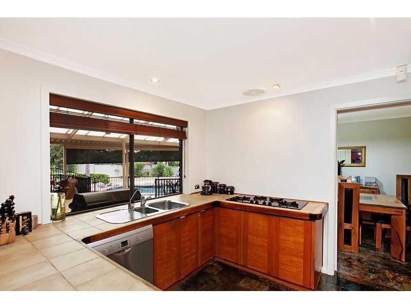 1 Cooinda Avenue, Flagstaff Hill SA 5159