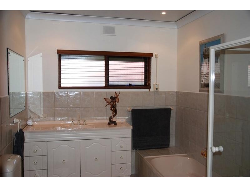 45 Oliphant Avenue, Marion SA 5043