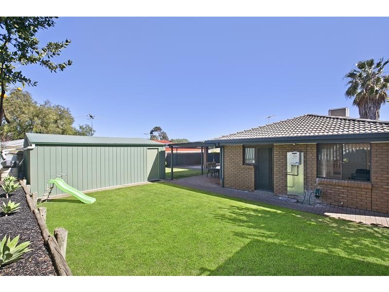 6 Rosemont Avenue, Woodcroft SA 5162