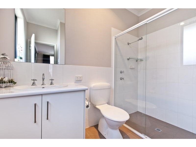 21 Karu Crescent, Mitchell Park SA 5043