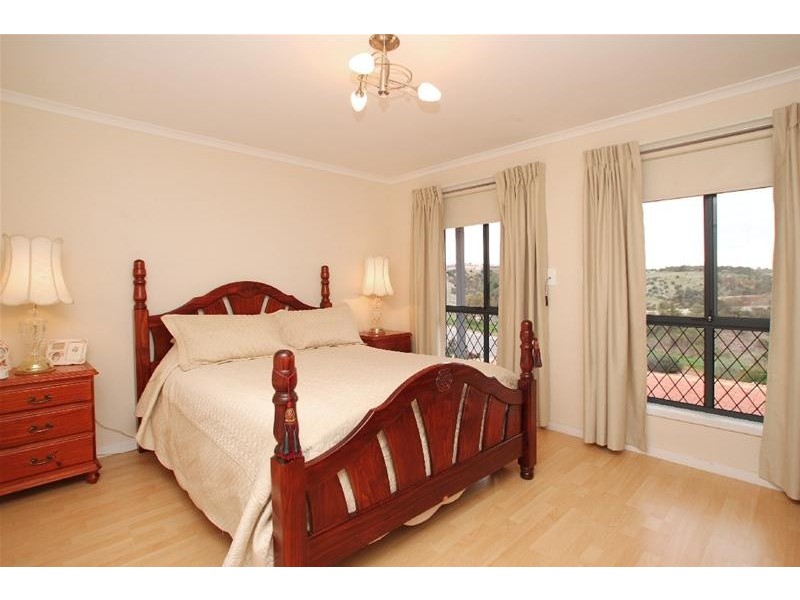 2 The Point, Reynella SA 5161