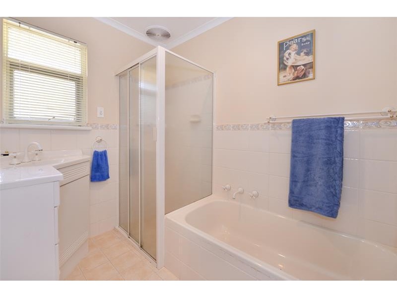 6 Beulah Court, Happy Valley SA 5159